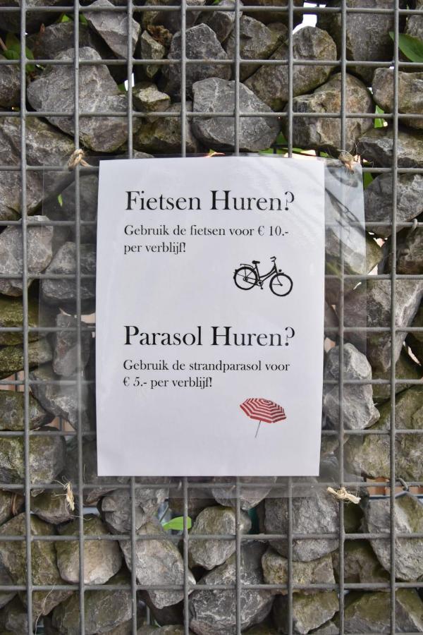 'T Zeeuwse Achteruusje Sint-Annaland Exterior foto